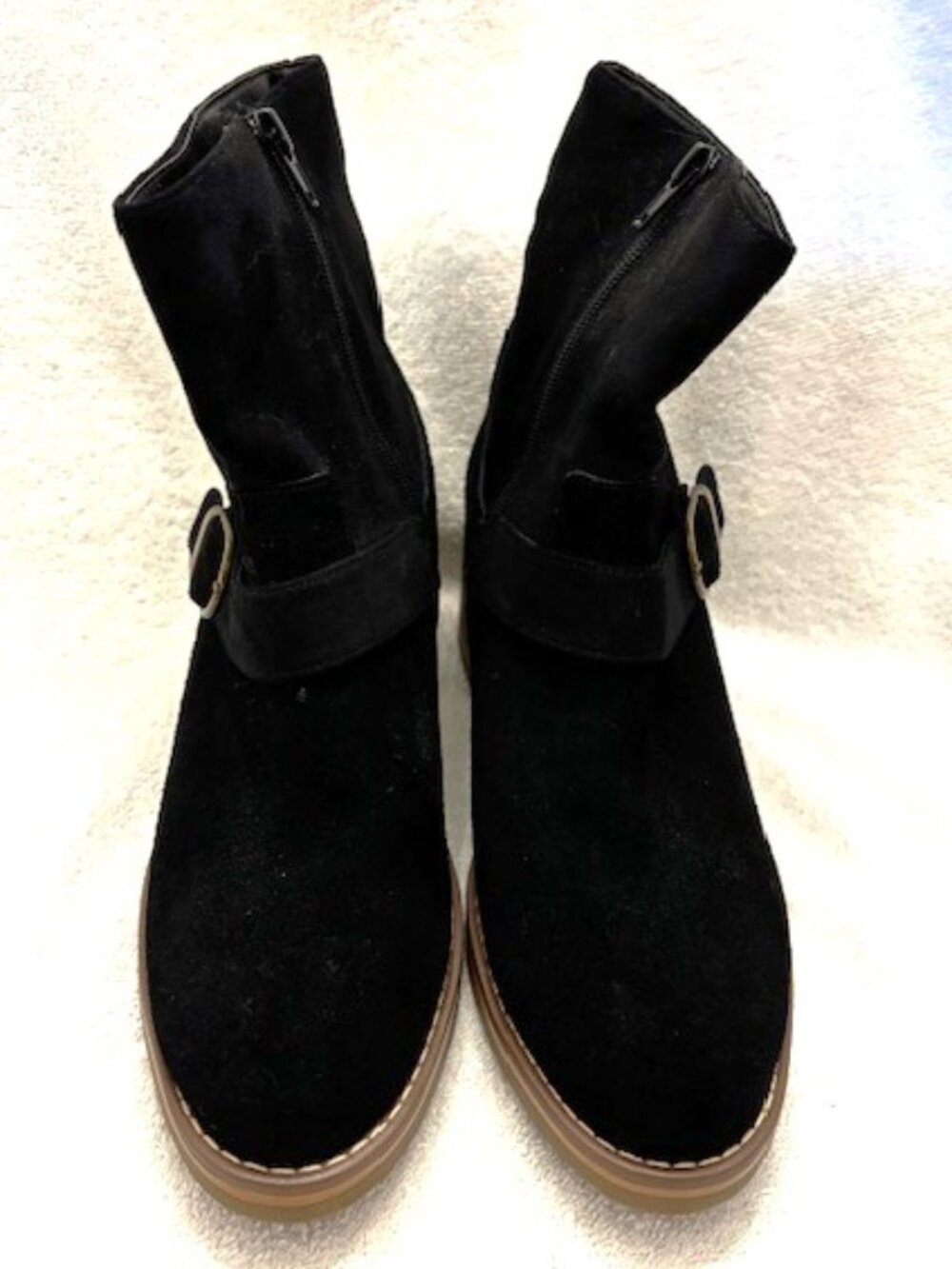 kensie 'Noe' black suede zip close ankle boots NWOT Size 8-1/2 NWOT